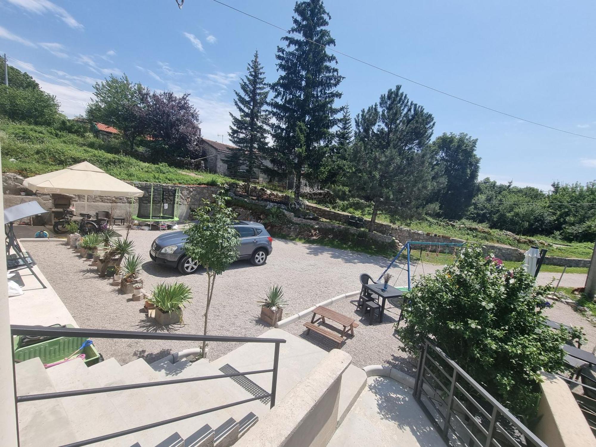Haus Natura Jurdani Buitenkant foto